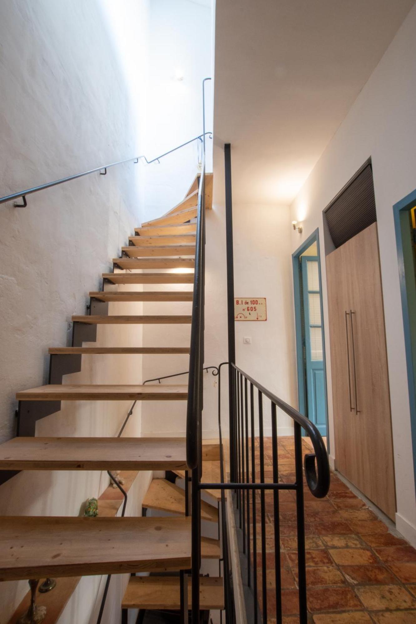 Ecrivain - Maison Avec Terrasse Арль Екстер'єр фото
